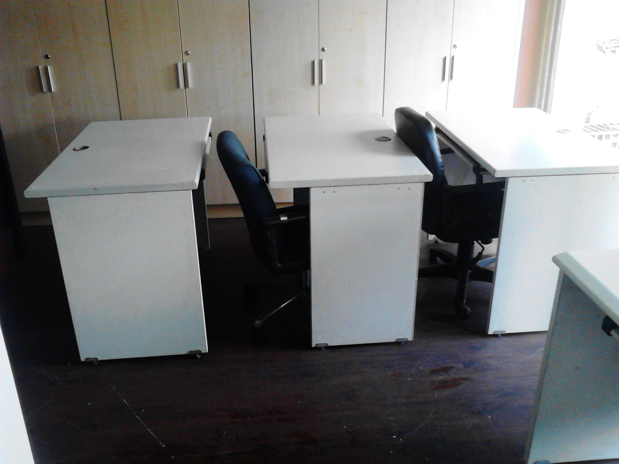 surplus table Used Office Furniture Philippines