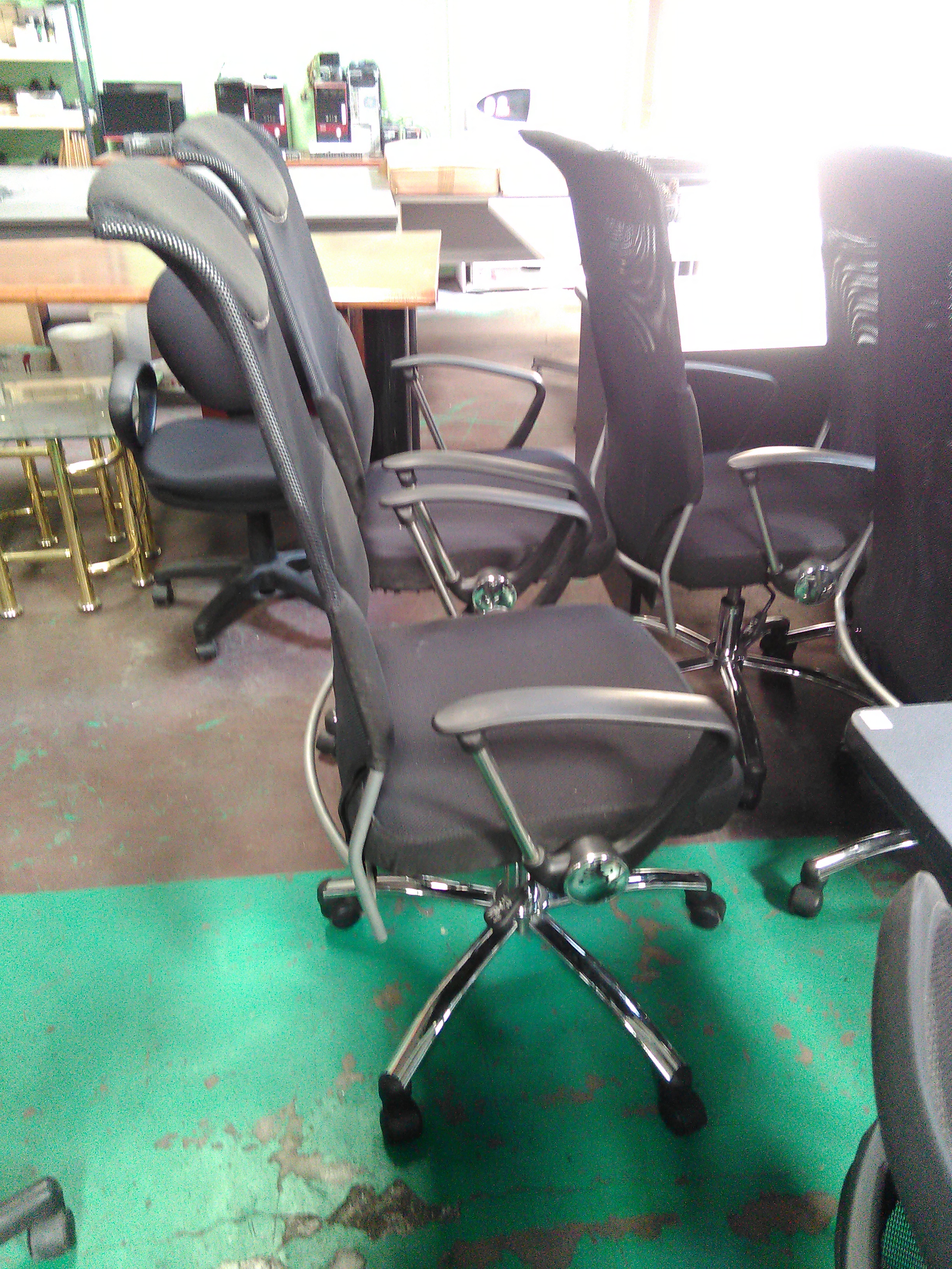 used mesh chair Used Office Furniture Philippines