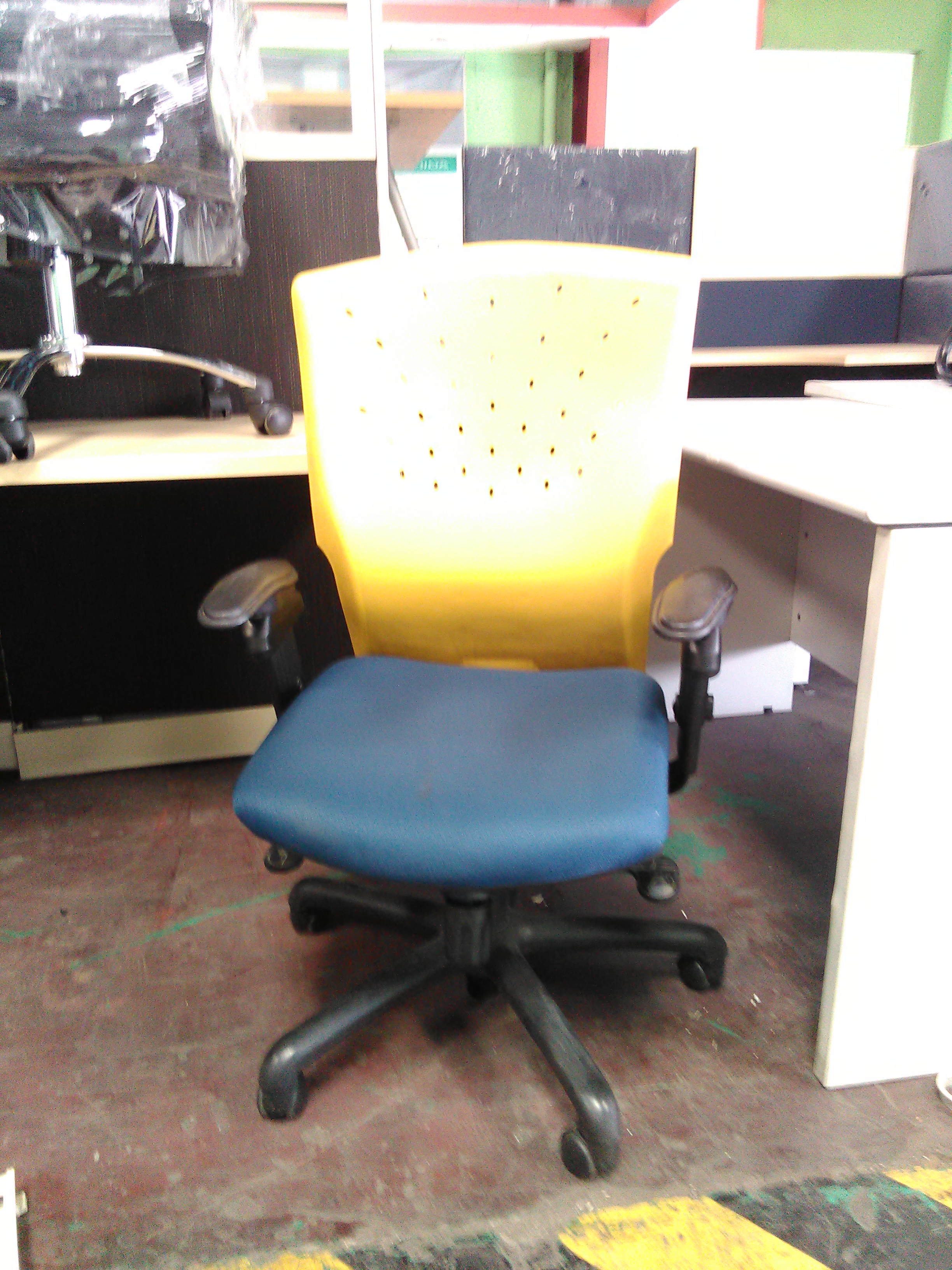 used office chair Used Office Furniture Philippines