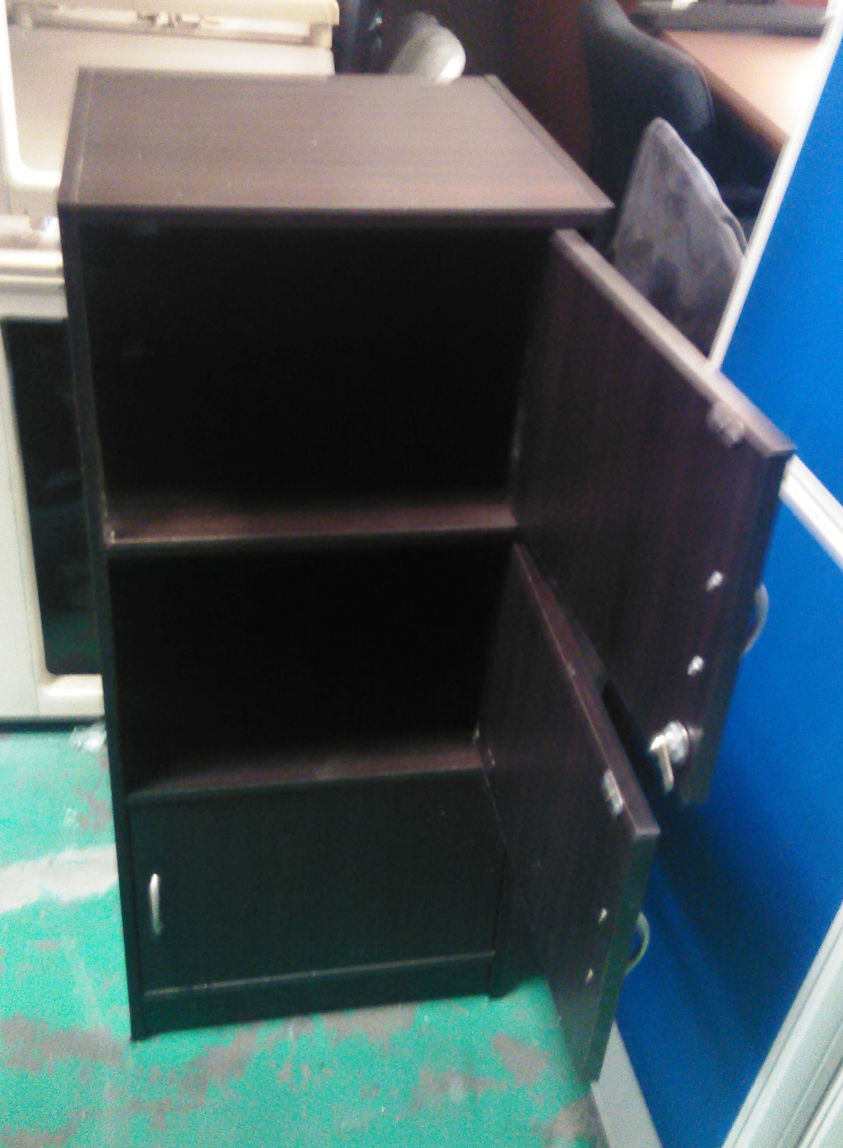 3 door Used Office Furniture Philippines