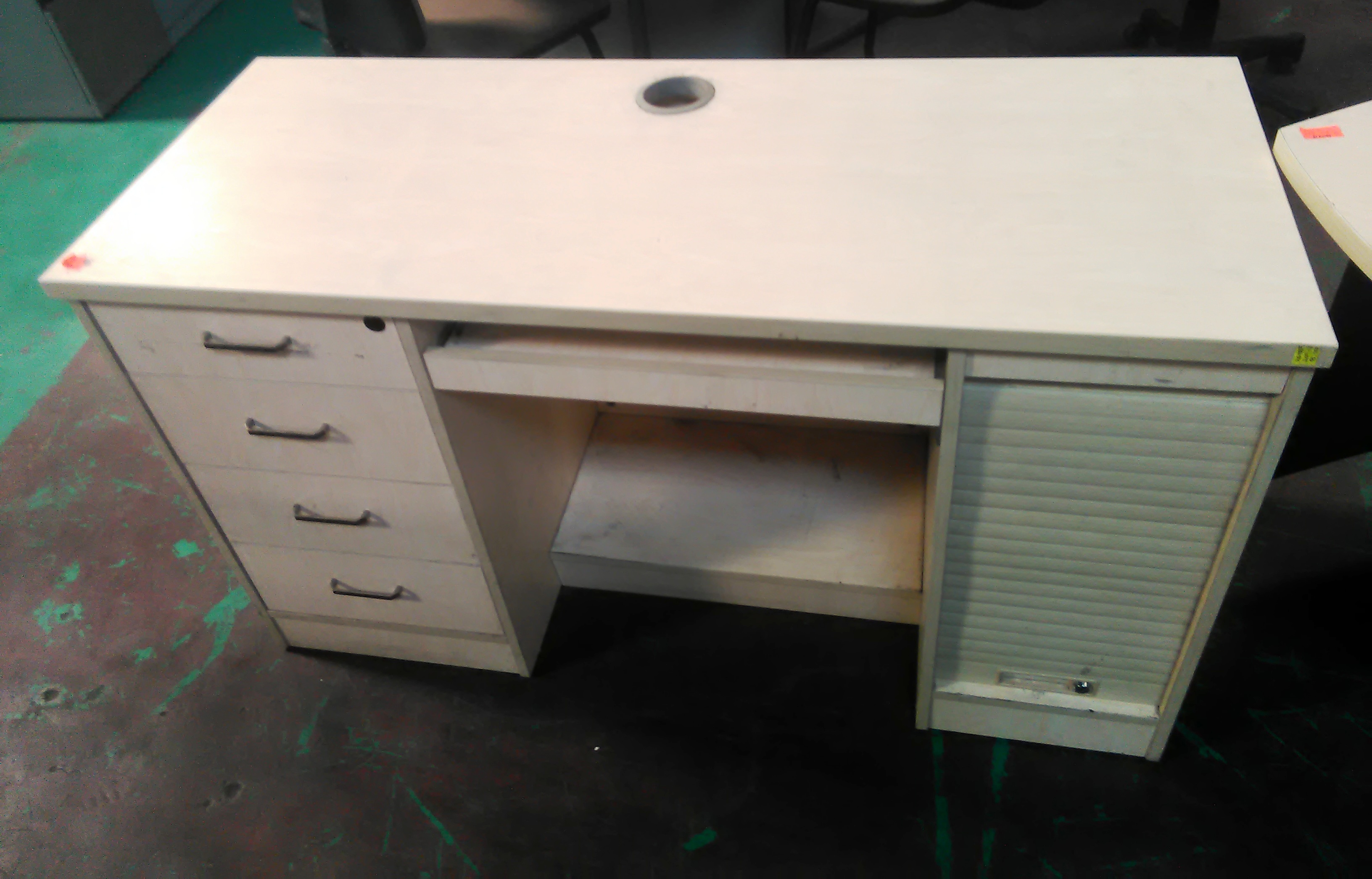 surplus computer table Used Office Furniture Philippines