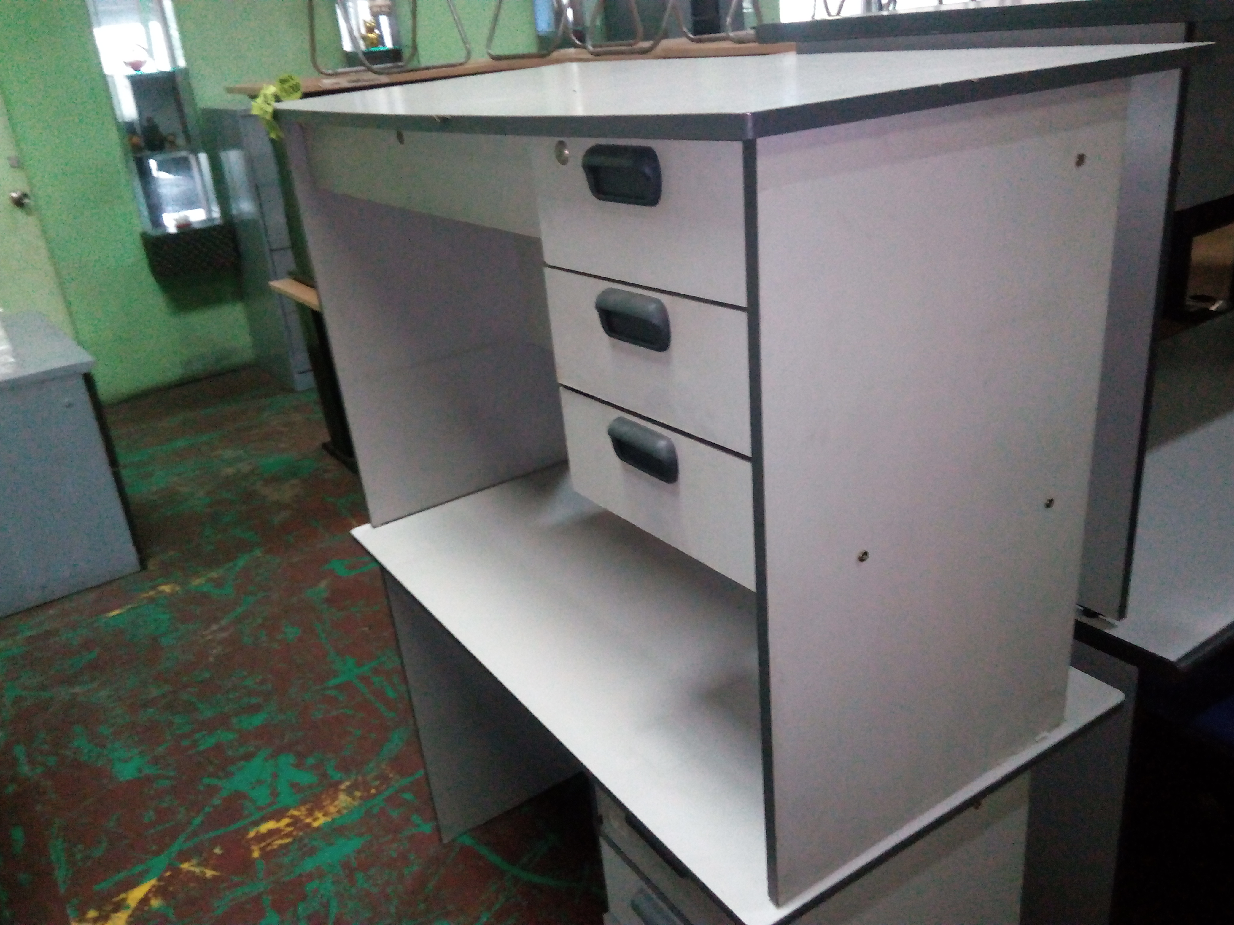 used office desk Used Office Furniture Philippines