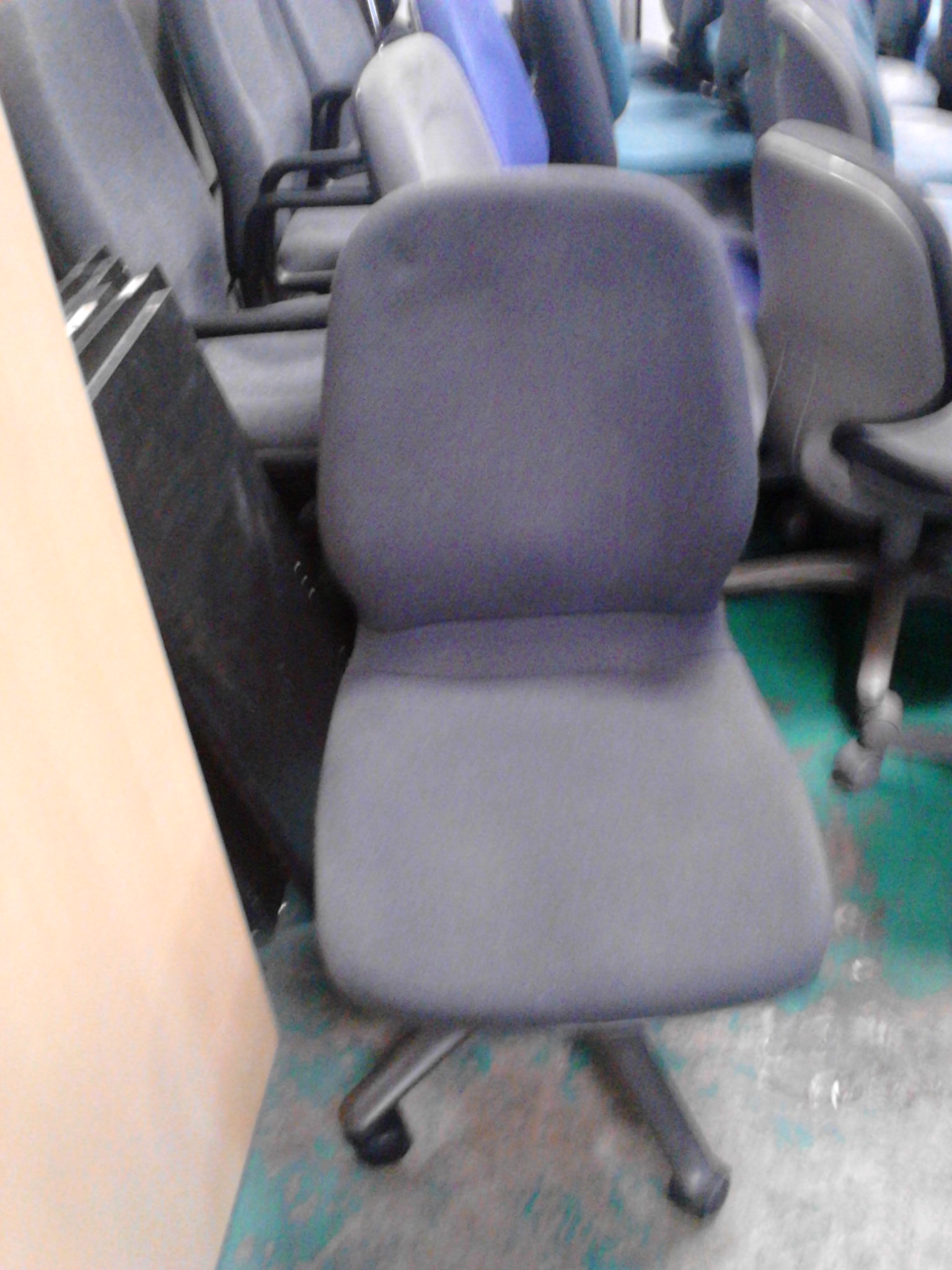 surplus office chair Used Office Furniture Philippines