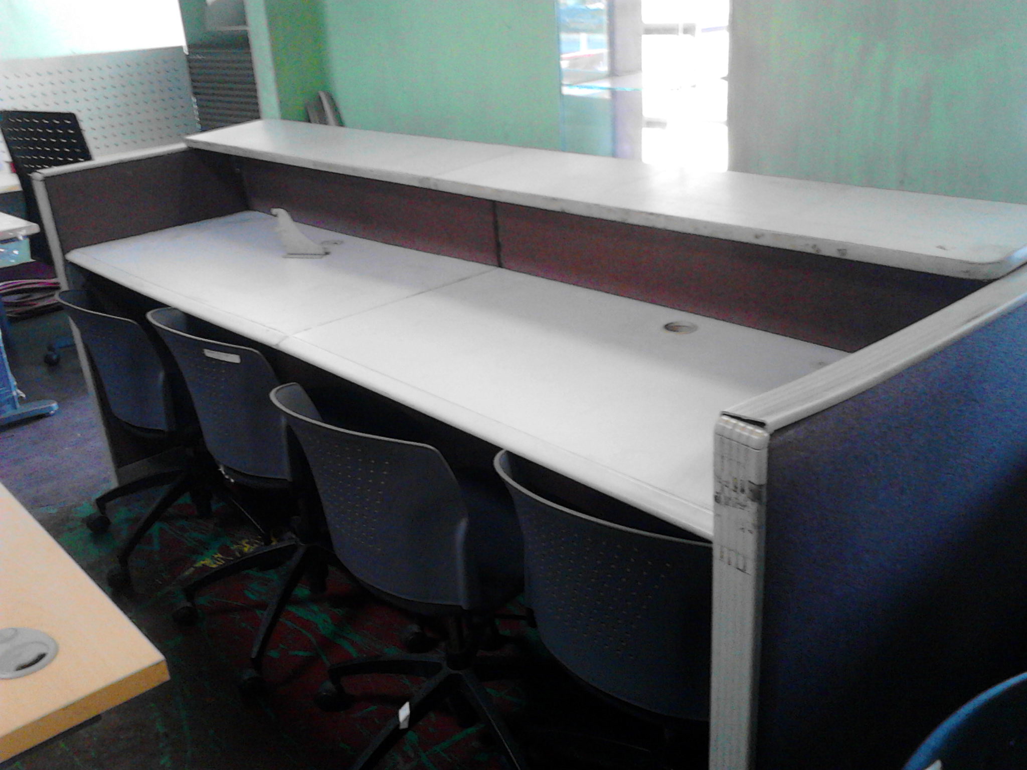 Second hand cubicle Used Office Furniture Philippines